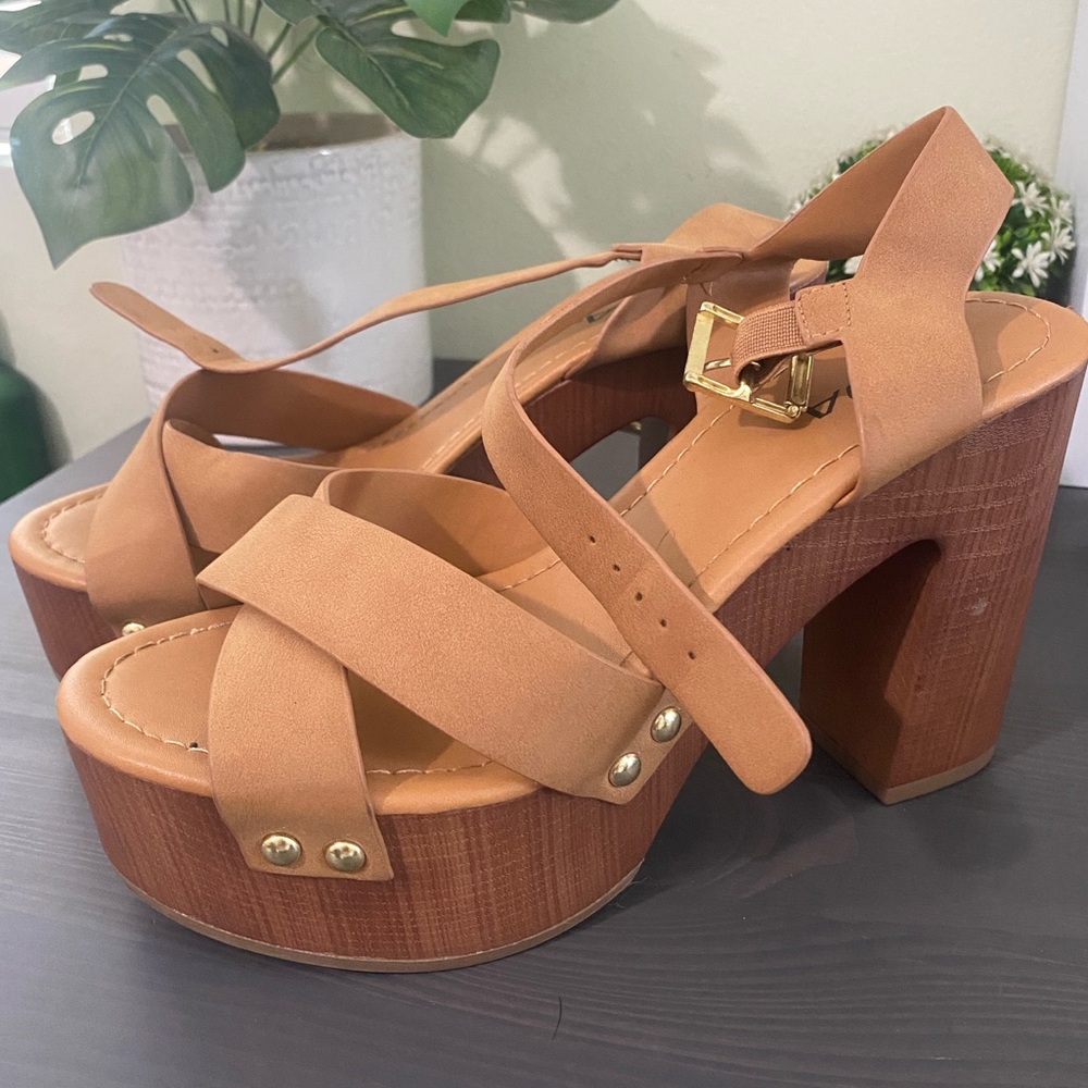 Soda Camel Brown Platform Heels